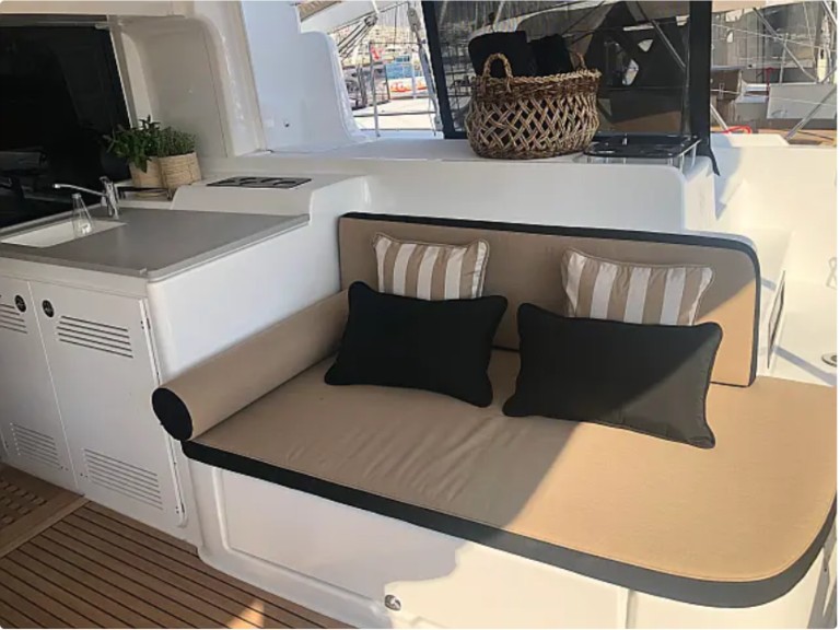 Catamaran rental with or without captain Lagoon Alimos