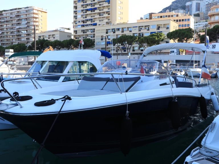 Motorboat rental in Monaco-Ville - Jeanneau Cap Camarat 7.5 WA Serie 2