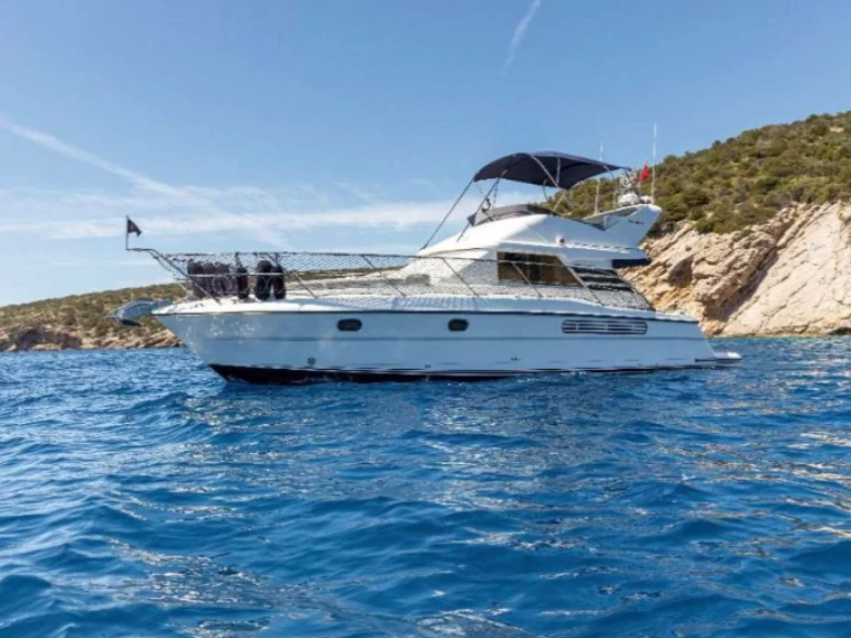 Fairline Fairline 40 in Bodrum on SamBoat
