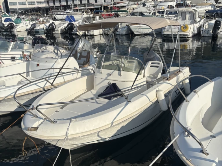 Jeanneau Cap Camarat 5.1 in Bastia Ferry Port on SamBoat