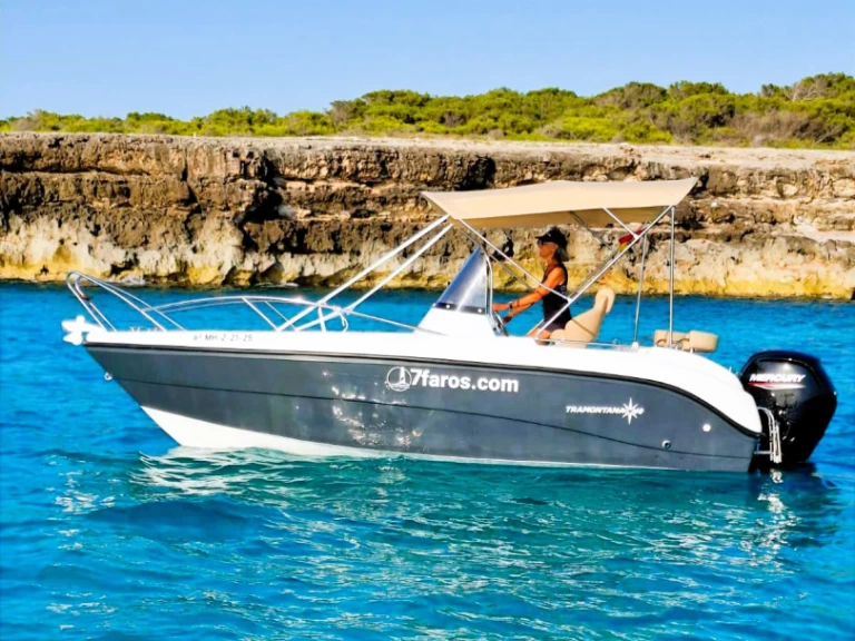 Polyester Yacht Open 550 in Ciutadella de Menorca on SamBoat
