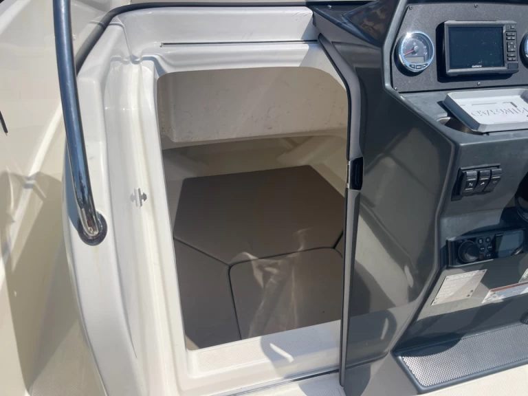 Quicksilver Activ 675 Open in La Madrague on SamBoat