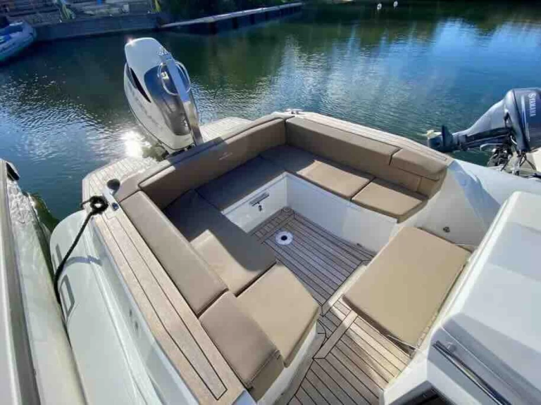 Rent a Renier Renier R8 Tourer Palermo