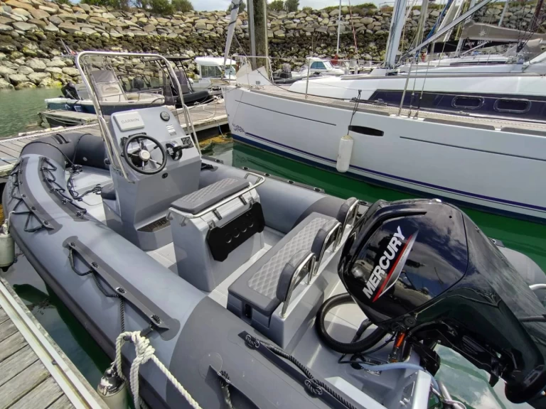 Rent a 3D Tender 3D Tender 600 Patrol Saint-Quay-Portrieux