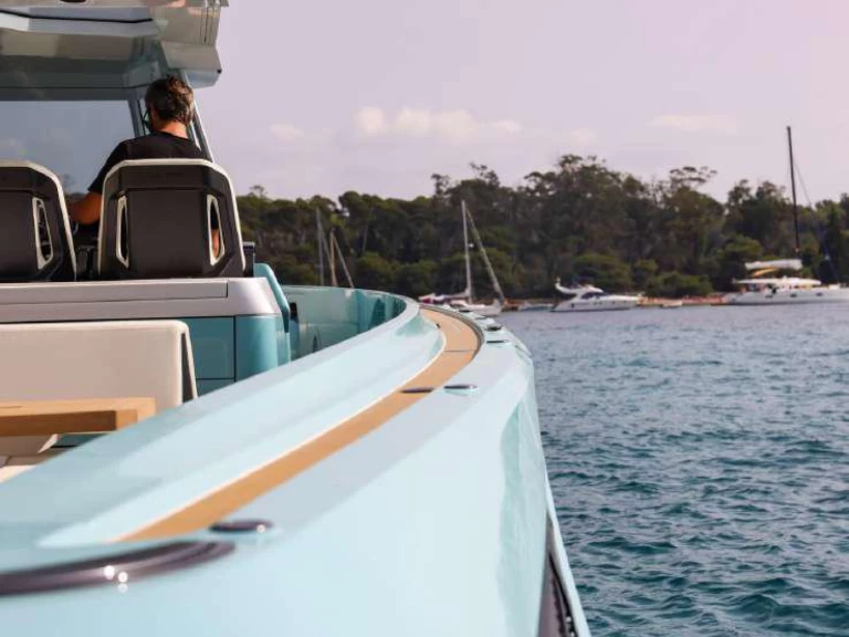 Motorboat rental in Cannes - Wajer 55 S