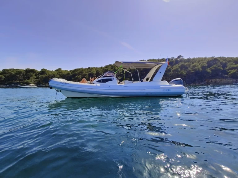 RIB for rent Mandelieu-la-Napoule at the best price