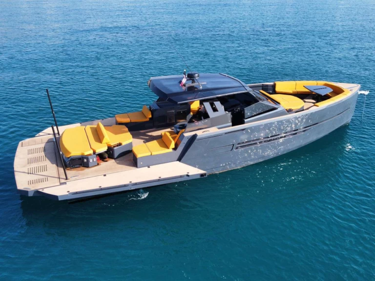 Bareboat Rental Motorboat OKEAN with a boat licence