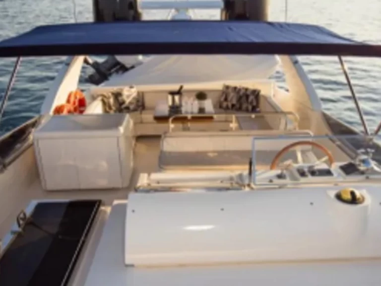 Sun Lorenzo 72 in Golfe-Juan on SamBoat