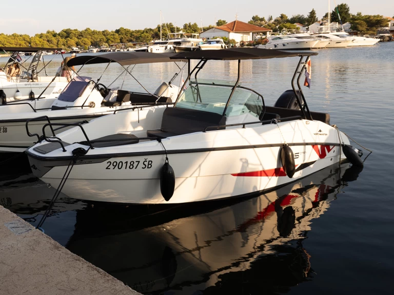 Rent a Northmaster Northmaster 685 Cruiser Šibenik