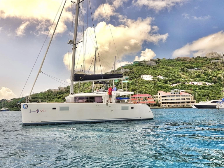 Catamaran rental in Parham Town - Lagoon Lagoon 450 F