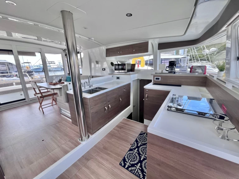Boat rental Bali Catamarans Bali 4.2 in Parham Town on Samboat