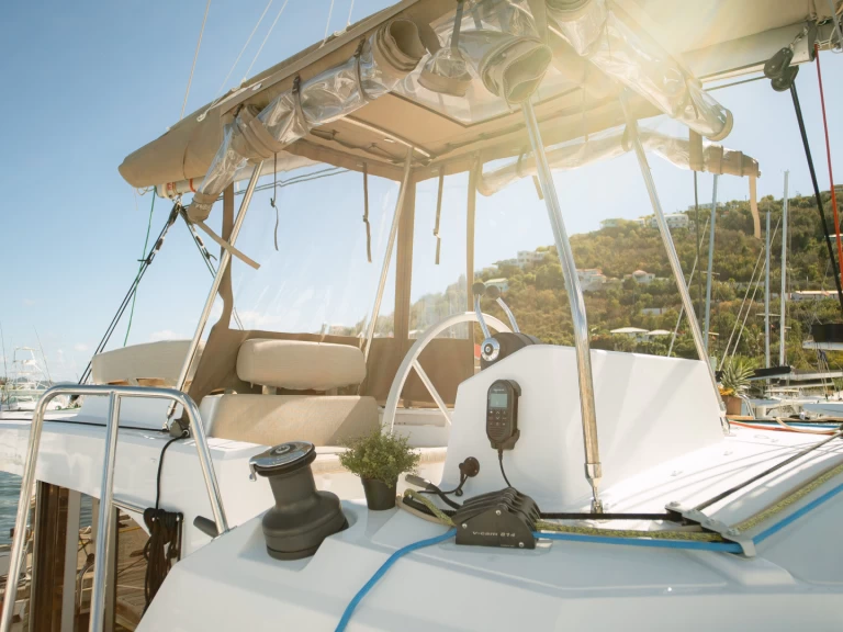 Rent a Bali Catamarans Bali Catspace Voile Parham Town
