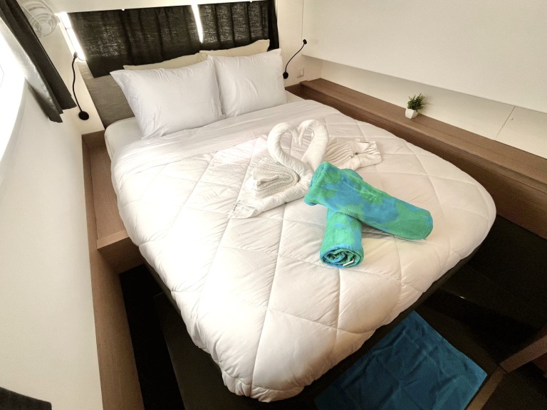 Bareboat Rental Catamaran Fountaine Pajot with a boat licence