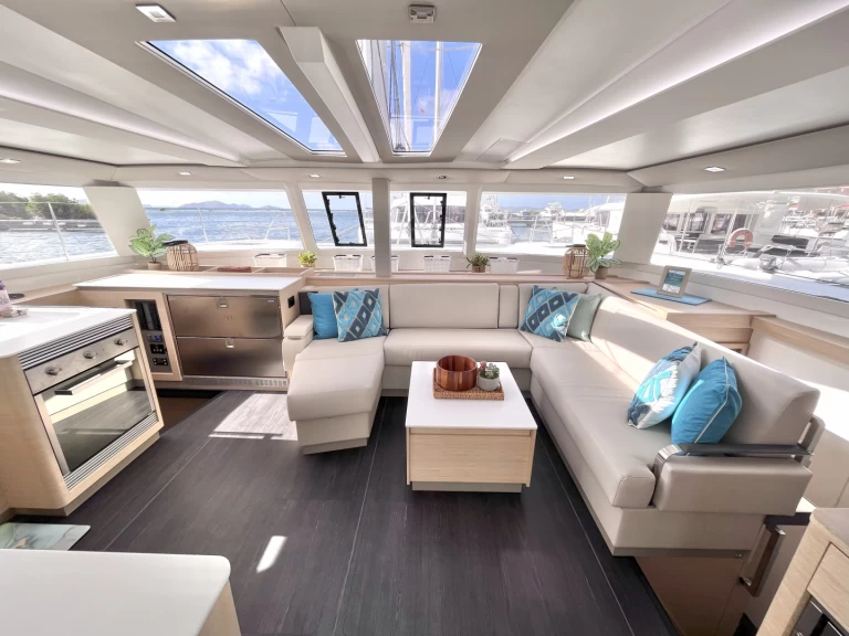 Yacht charter Parham Town cheap Tanna 47