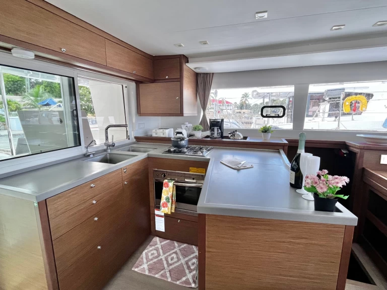 Catamaran for rent Parham Town at the best price