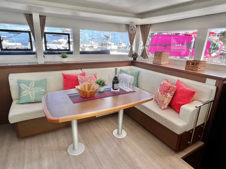 Boat rental Lagoon Lagoon 450 in Parham Town on Samboat