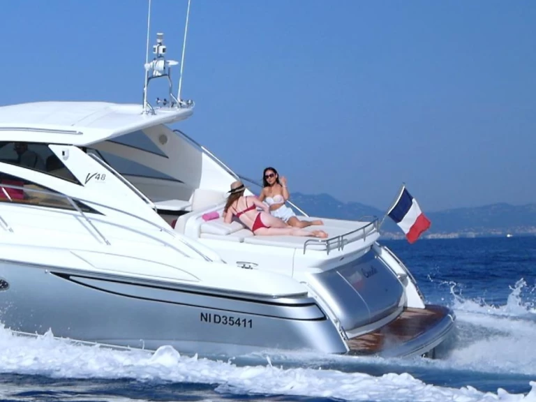 Motorboat rental with or without captain Princess Juan-les-Pins