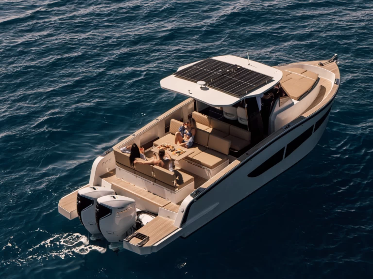 Motorboat for rent Zadar at the best price