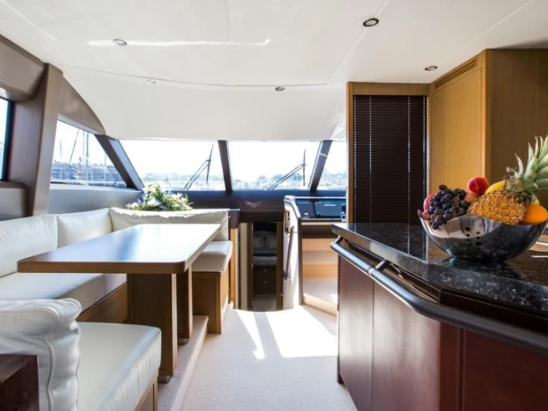 Boat rental Princess Princess 64 Fly in Beaulieu-sur-Mer on Samboat
