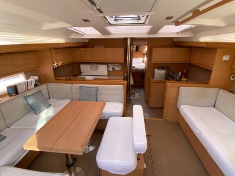 Bareboat Rental Sailboat Dufour with a boat licence