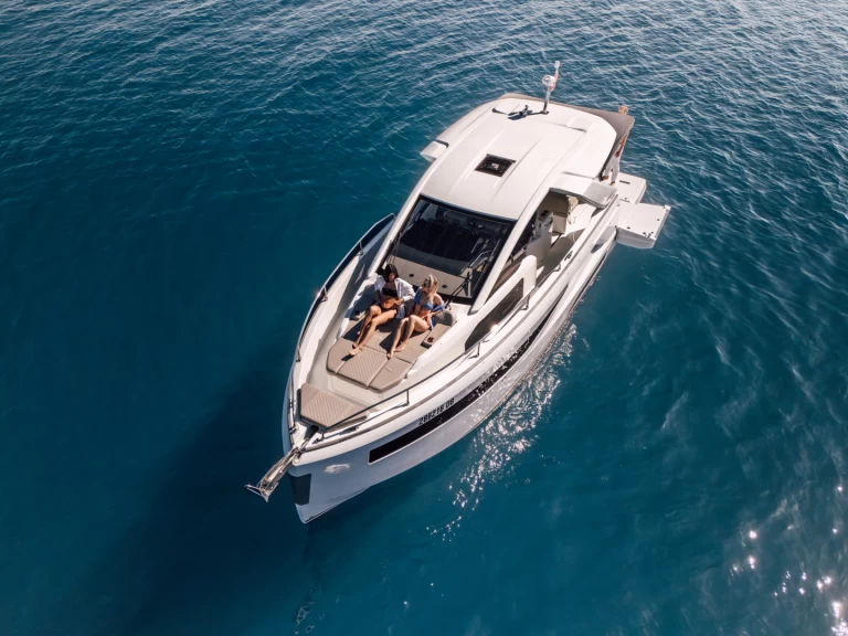 Motorboat rental in Zadar - Jeanneau DB/37