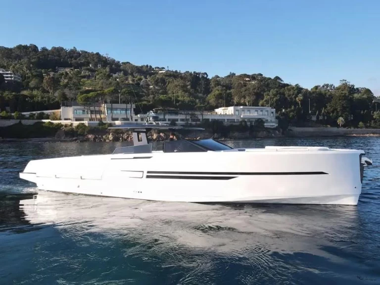 Boat rental OKEAN 55 in Golfe-Juan on Samboat