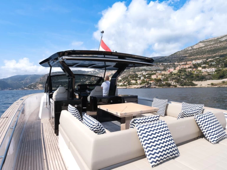 Luxury Yacht for rent Monaco at the best price