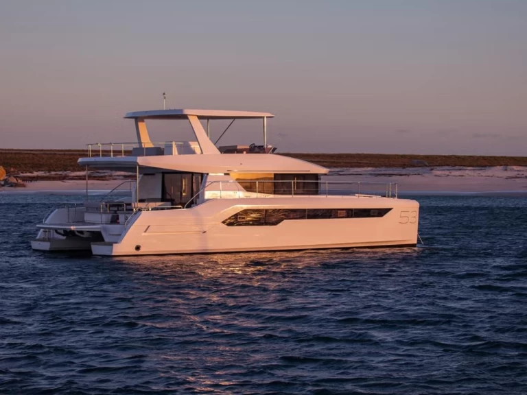 Bareboat Rental Motorboat Leopard with a boat licence