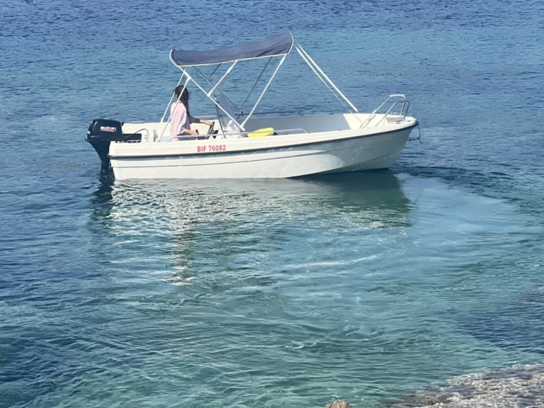 Motorboat rental with or without captain Terhi Galéria