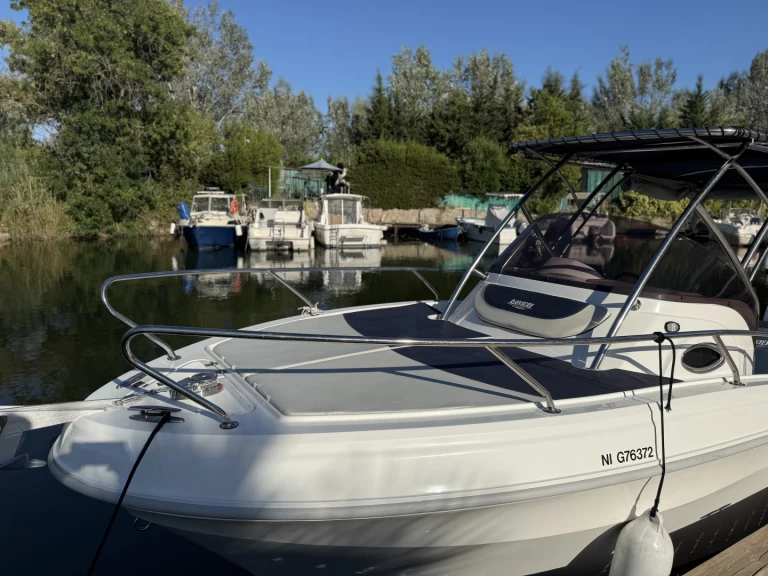 Boat rental Ranieri EVO 22 in Mandelieu-la-Napoule on Samboat
