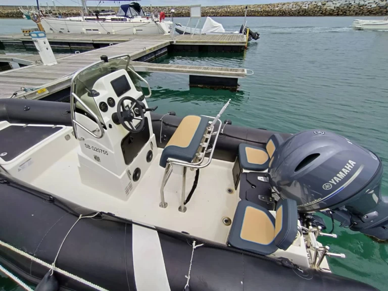 RIB rental with or without captain Zodiac Saint-Quay-Portrieux