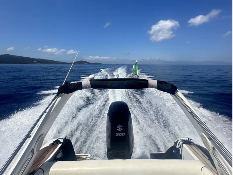 Legar 800 charter bareboat or captained in  Viareggio