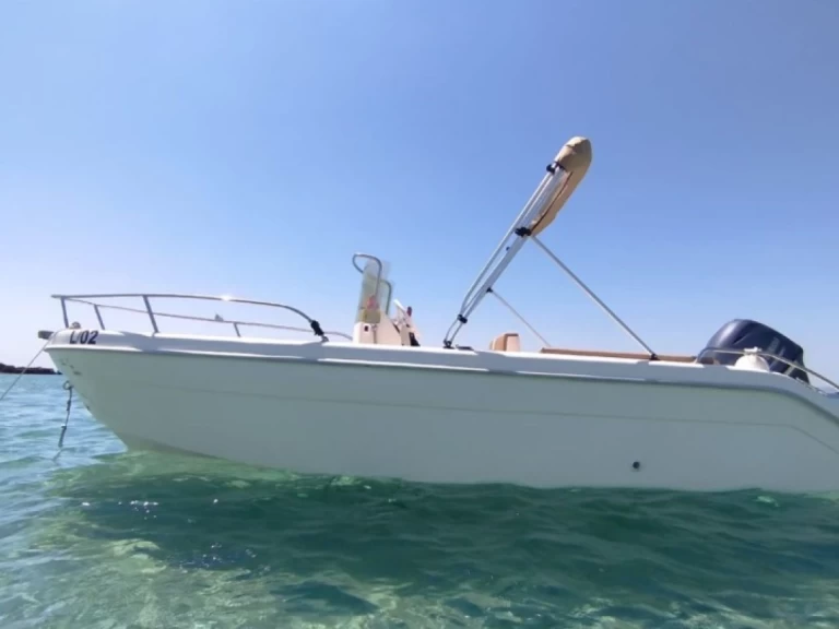 Yacht charter Taranto cheap Brava 18