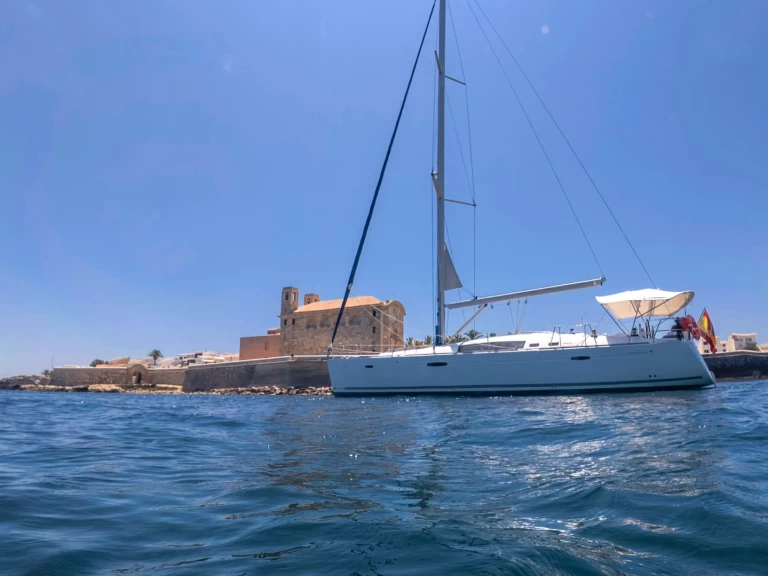 Boat rental Bénéteau Oceanis 50 in Santa Pola on Samboat