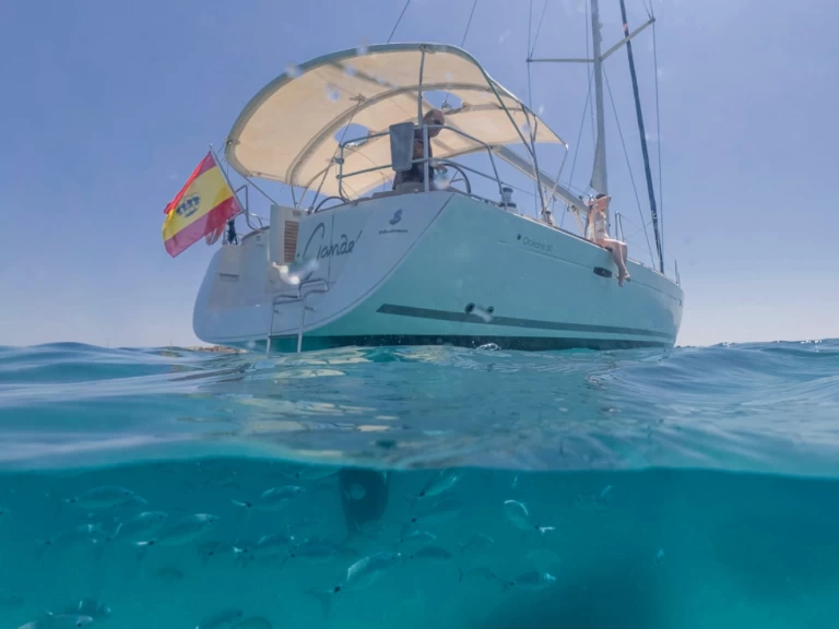 Bareboat Rental Sailboat Bénéteau with a boat licence
