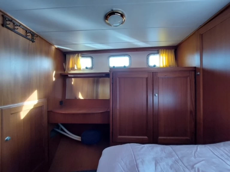 Pedro Marin 30 charter bareboat or captained in  Gemeente IJsselstein