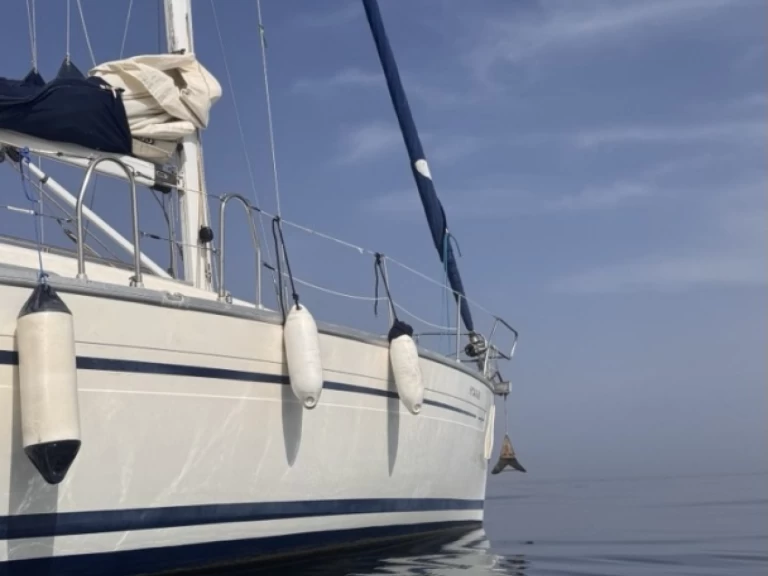 Boat rental Bavaria Bavaria 36 Cruiser in Puerto Deportivo de Lujo en Marbella on Samboat