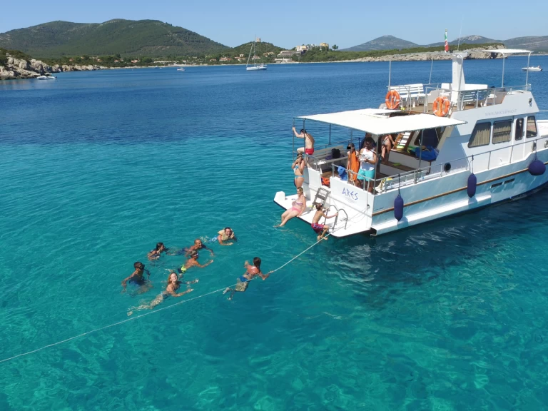 Motorboat rental with or without captain GM italy Porto di Alghero
