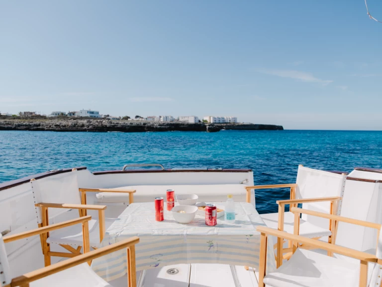 Motorboat rental with or without captain ASTINOR Port de Ciudadella