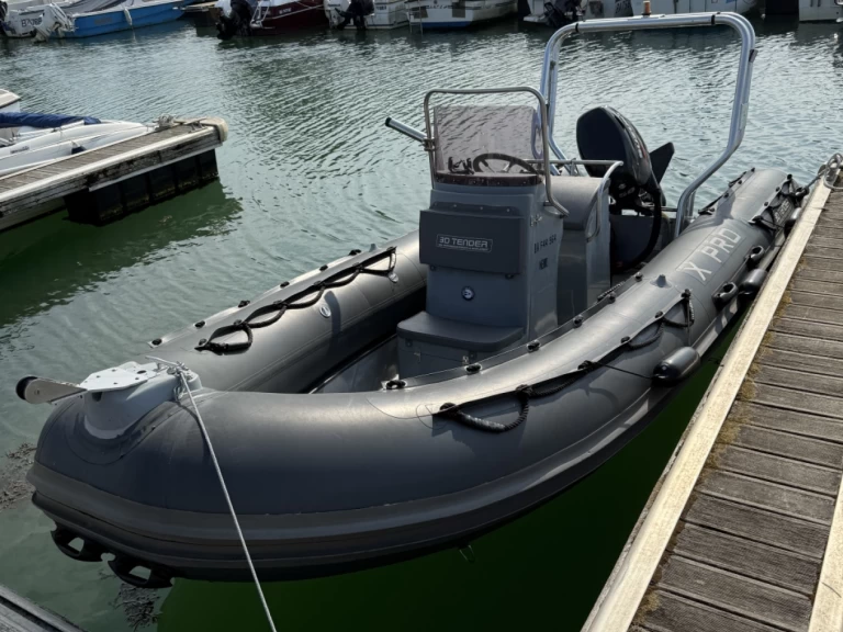 3D Tender X Pro 535 in Anglet on SamBoat