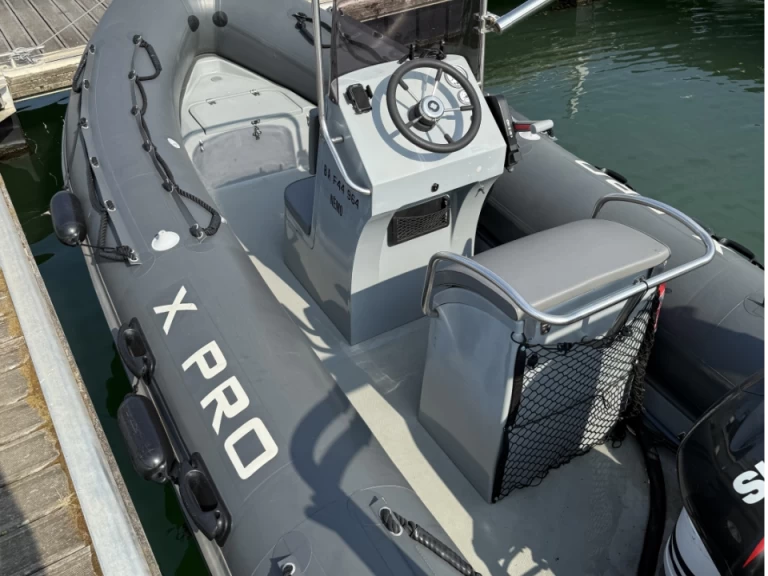 Yacht charter Anglet cheap X Pro 535