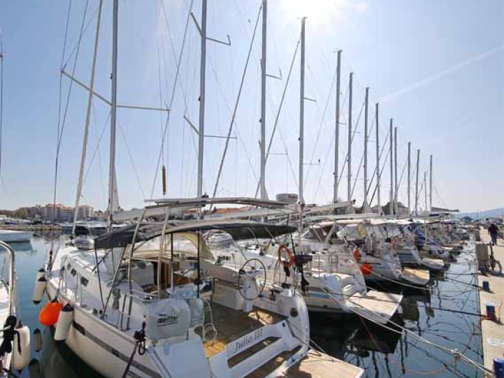 Sailboat rental with or without captain Bavaria Biograd na Moru