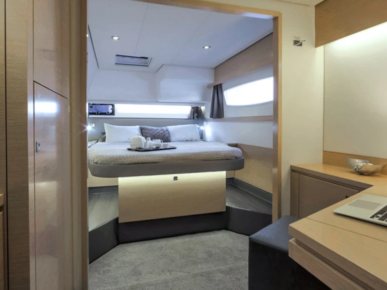 Fountaine Pajot Saba 50 in Seget Donji on SamBoat