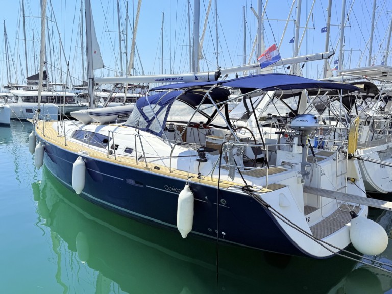 Sailboat rental in Sukošan - Bénéteau Oceanis 46