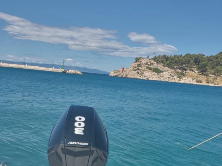 Colnago Colnago 33 charter bareboat or captained in  Makarska