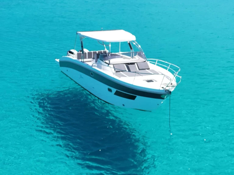 Motorboat rental with or without captain Saver Porto Rotondo