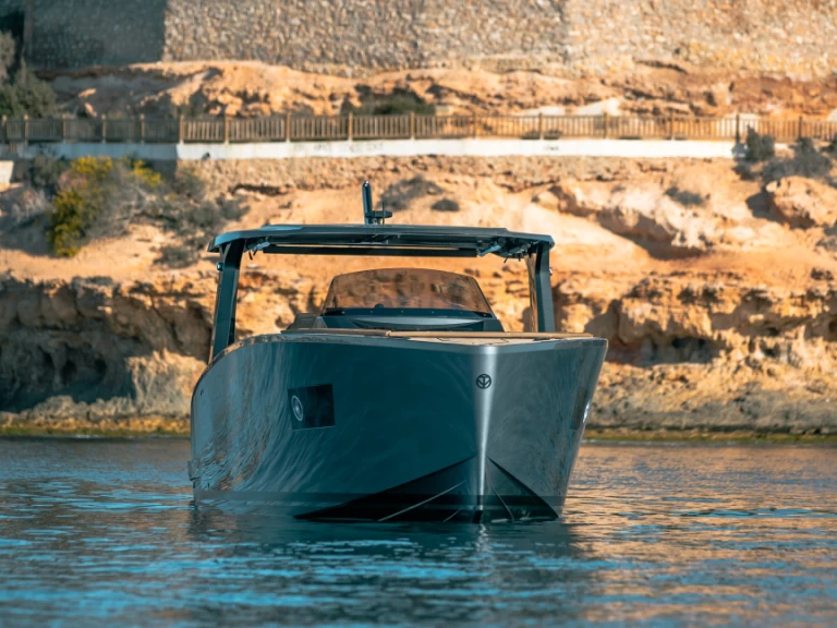 Motorboat rental with or without captain Tesoro Port des Marines de Cogolin