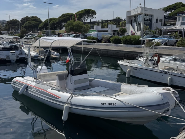 Bareboat Rental RIB Selva with a boat licence