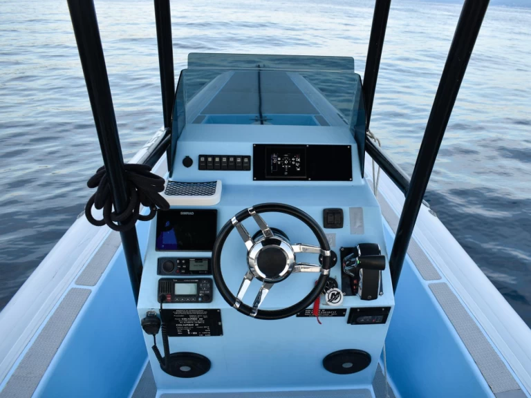 Boat rental Colnago Colnago 33 in Makarska on Samboat