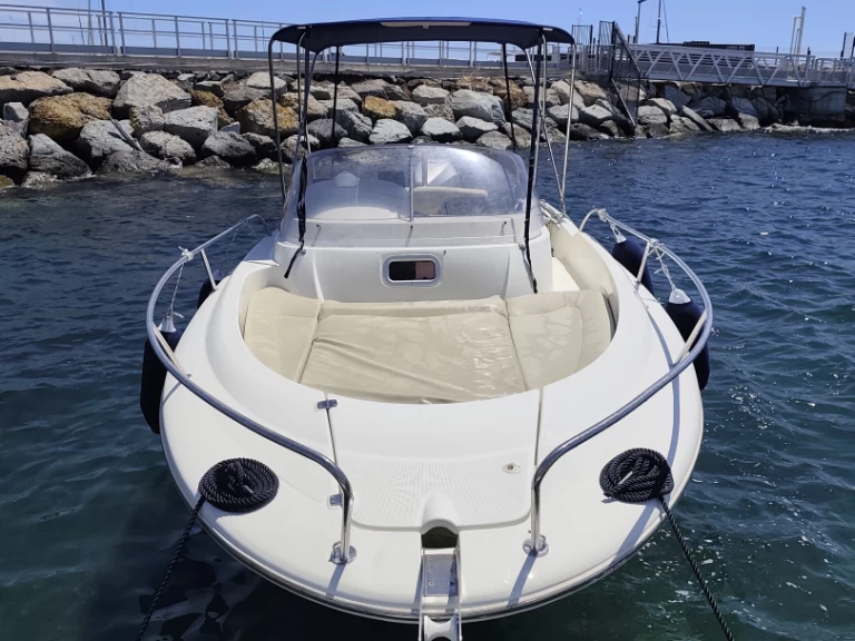 Boat rental Jeanneau Cap Camarat 7.15 WA in Les Issambres on Samboat